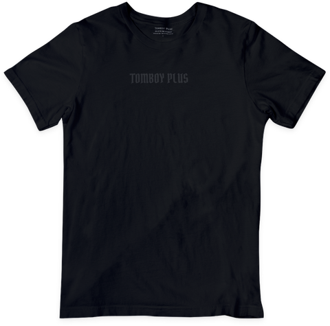 Tomboy Plus Tee 001 - Black/Black